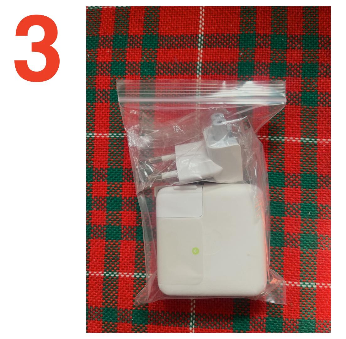 Apple punjač 70W