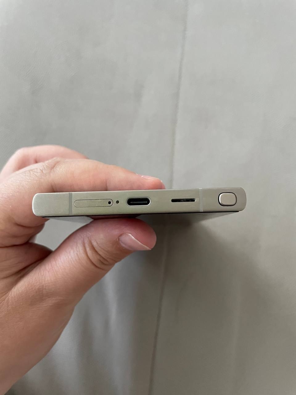Samsung Galaxy S24 Ultra 256GB photo 2
