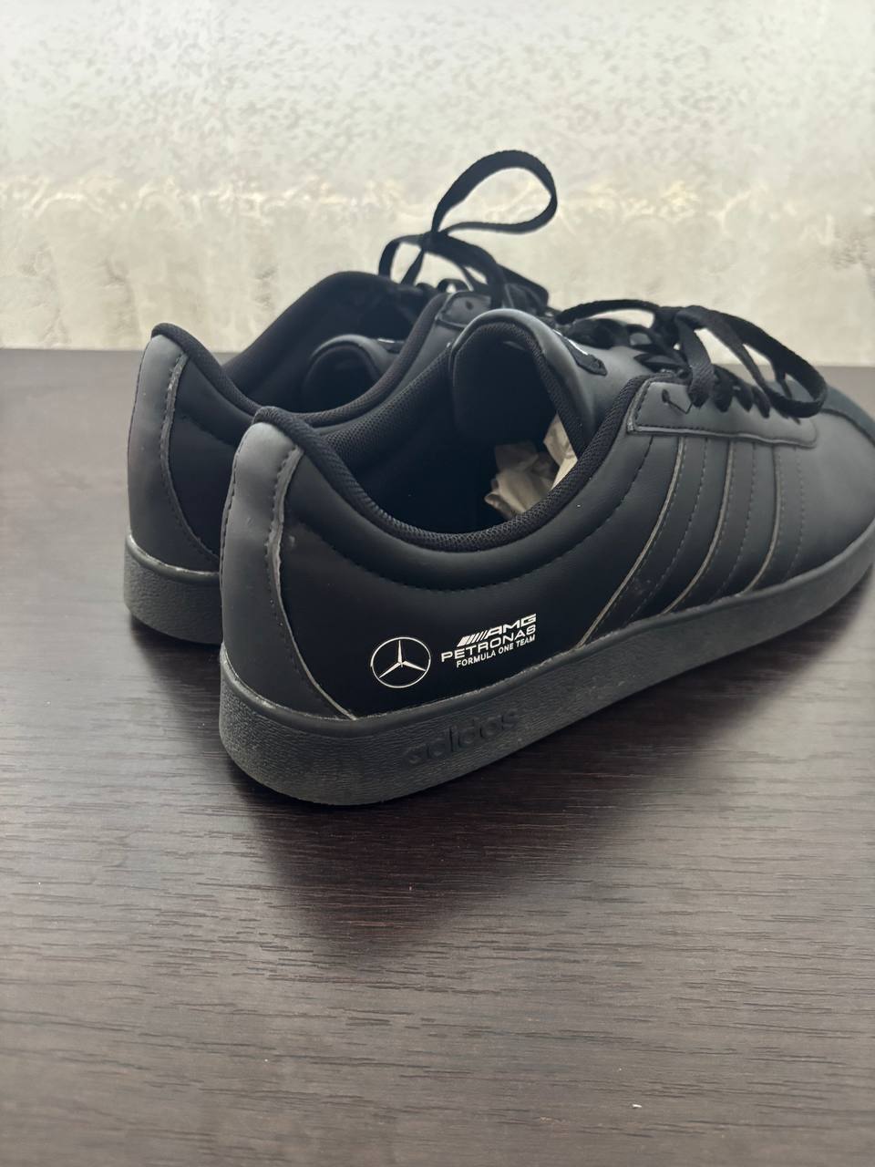 Tenisice Adidas AMG Petronas