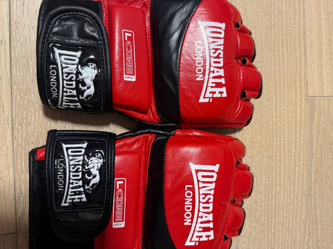 Перчатки для MMA Lonsdale London
