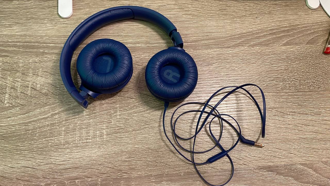 Наушники jbl tune 500