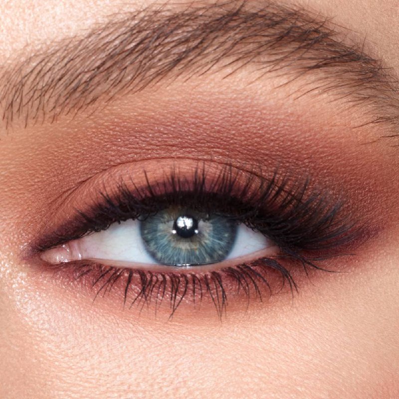 CHARLOTTE TILBURY LUKSRUKZNI PALETA - PILLOW TALK SNEŽNO photo 3