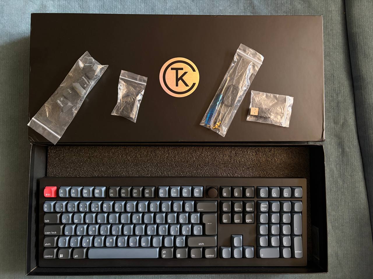 Keychron V6 Max photo 2
