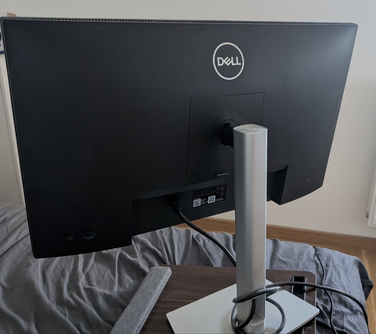 Dell P2422H Monitor photo 2