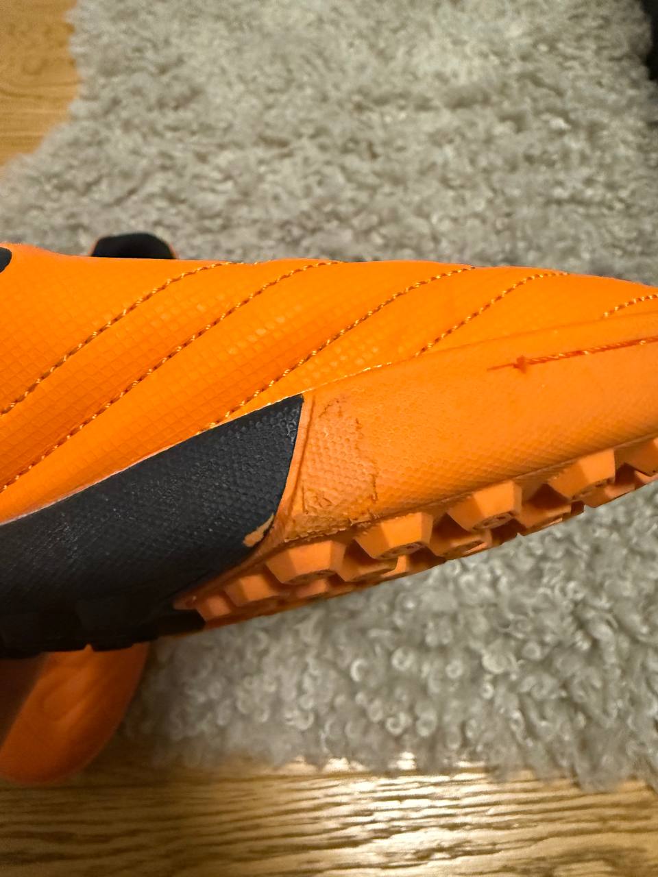 Men's Umbro football boots photo 5