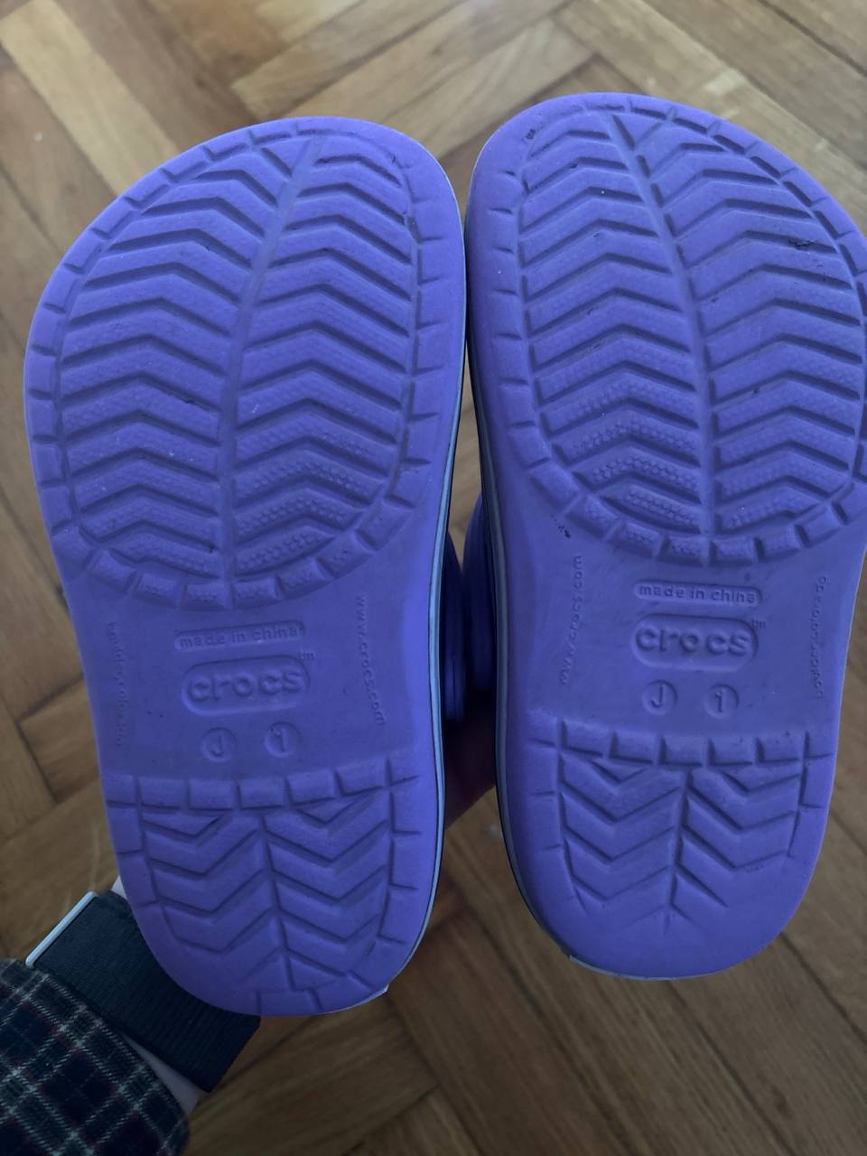 Crocs photo 2