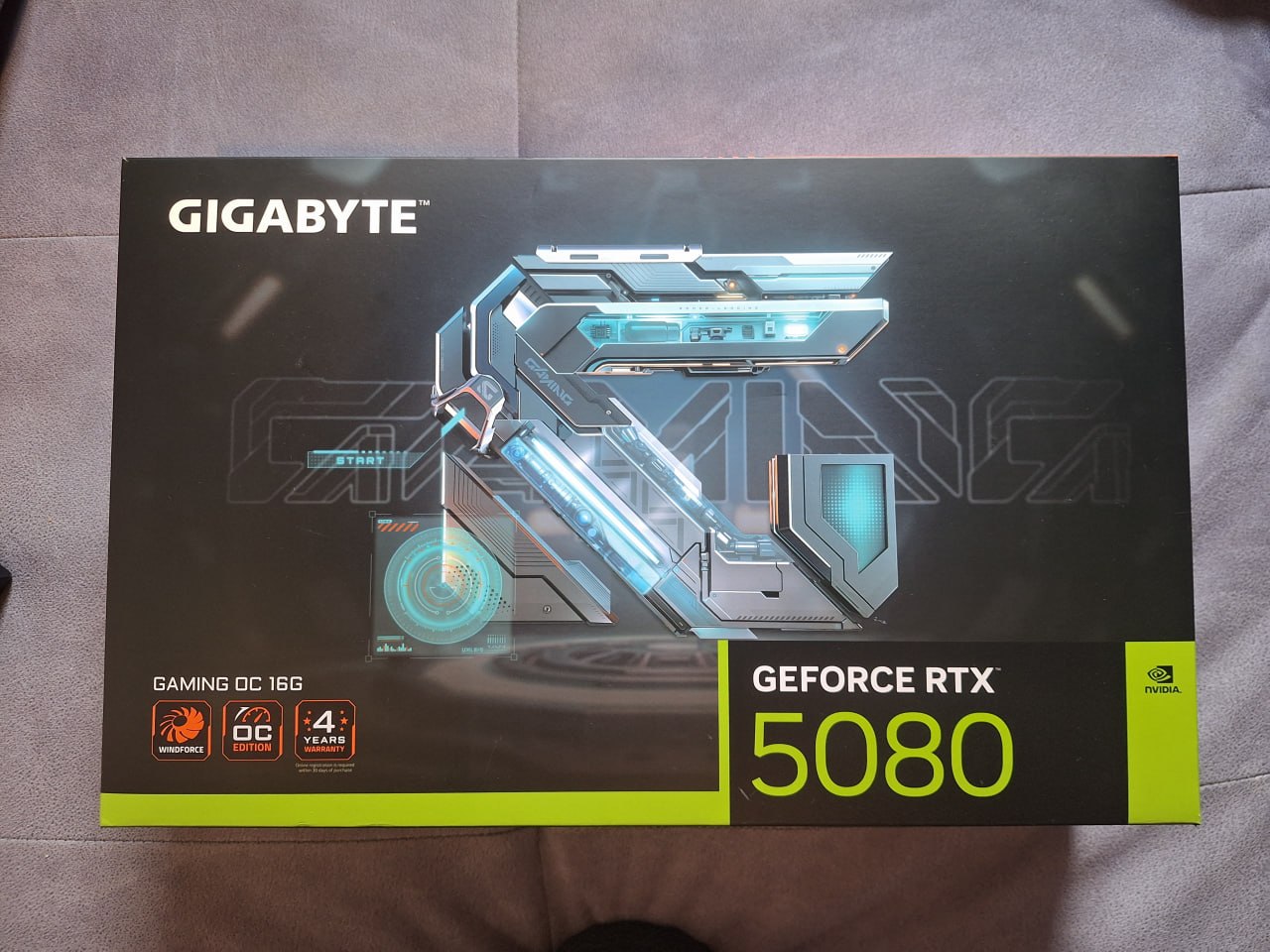 Nvidia RTX 5080 Gigabyte Gaming OC photo 2
