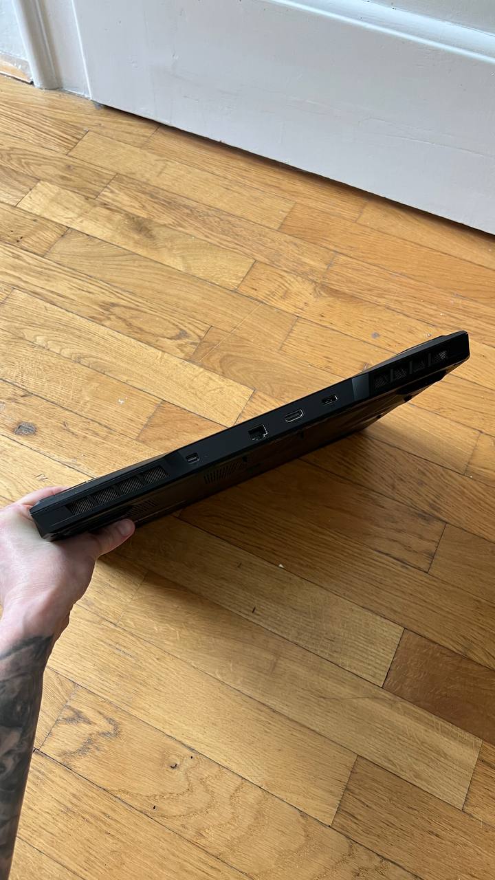MSI Vector GP66 12UGS photo 3