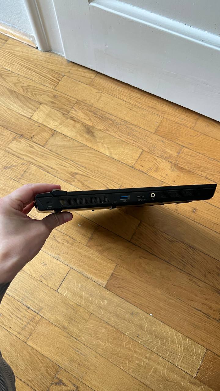 MSI Vector GP66 12UGS photo 6