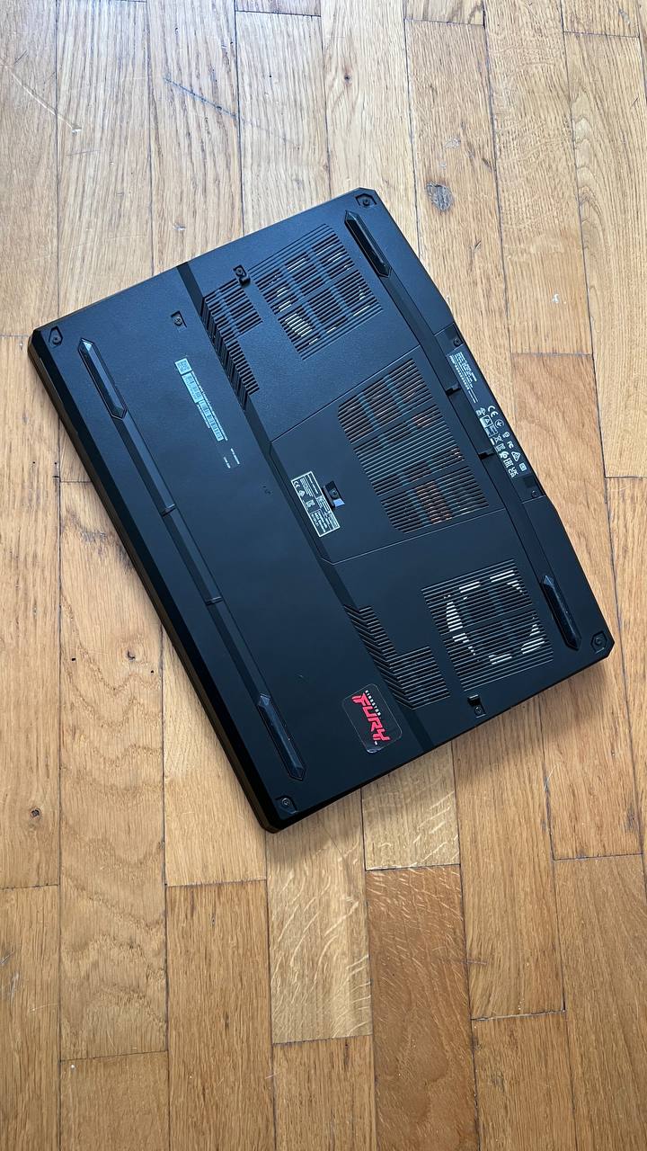 MSI Vector GP66 12UGS photo 9