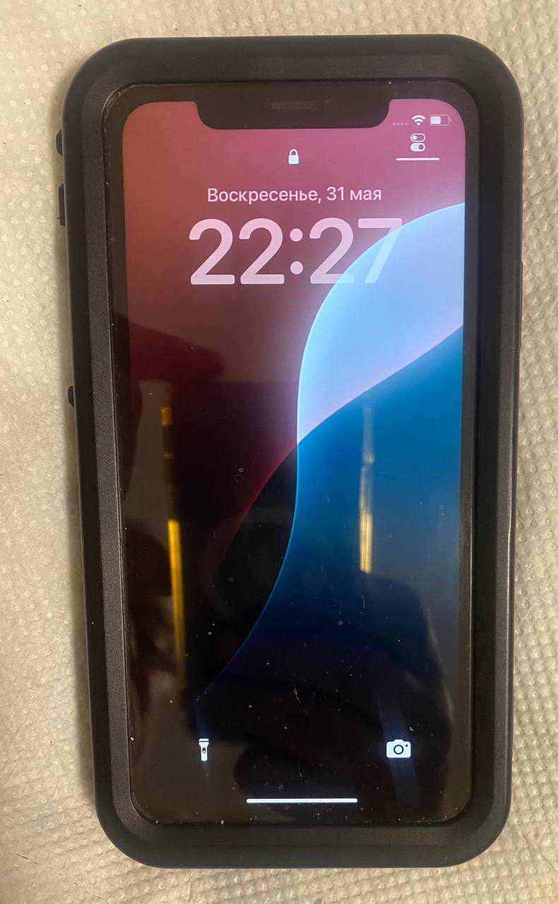 Apple iPhone 11