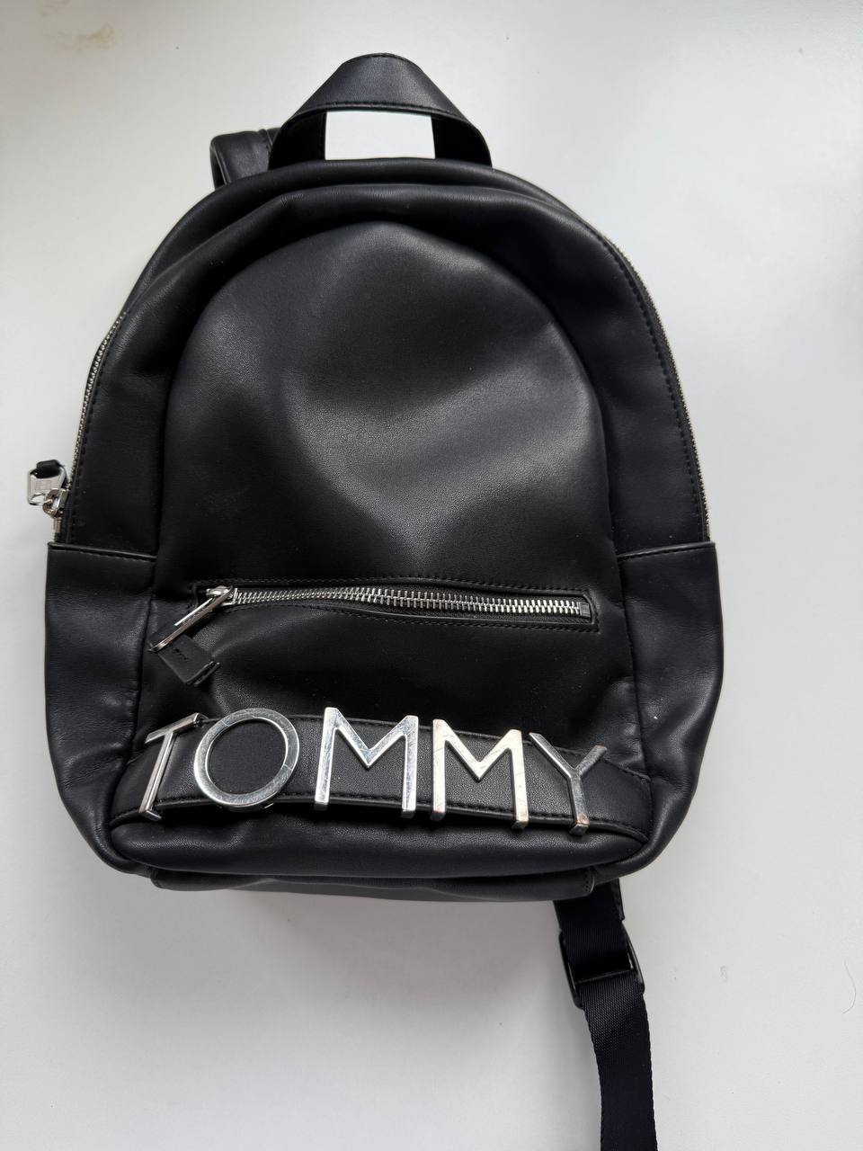 Tommy Jeans рана