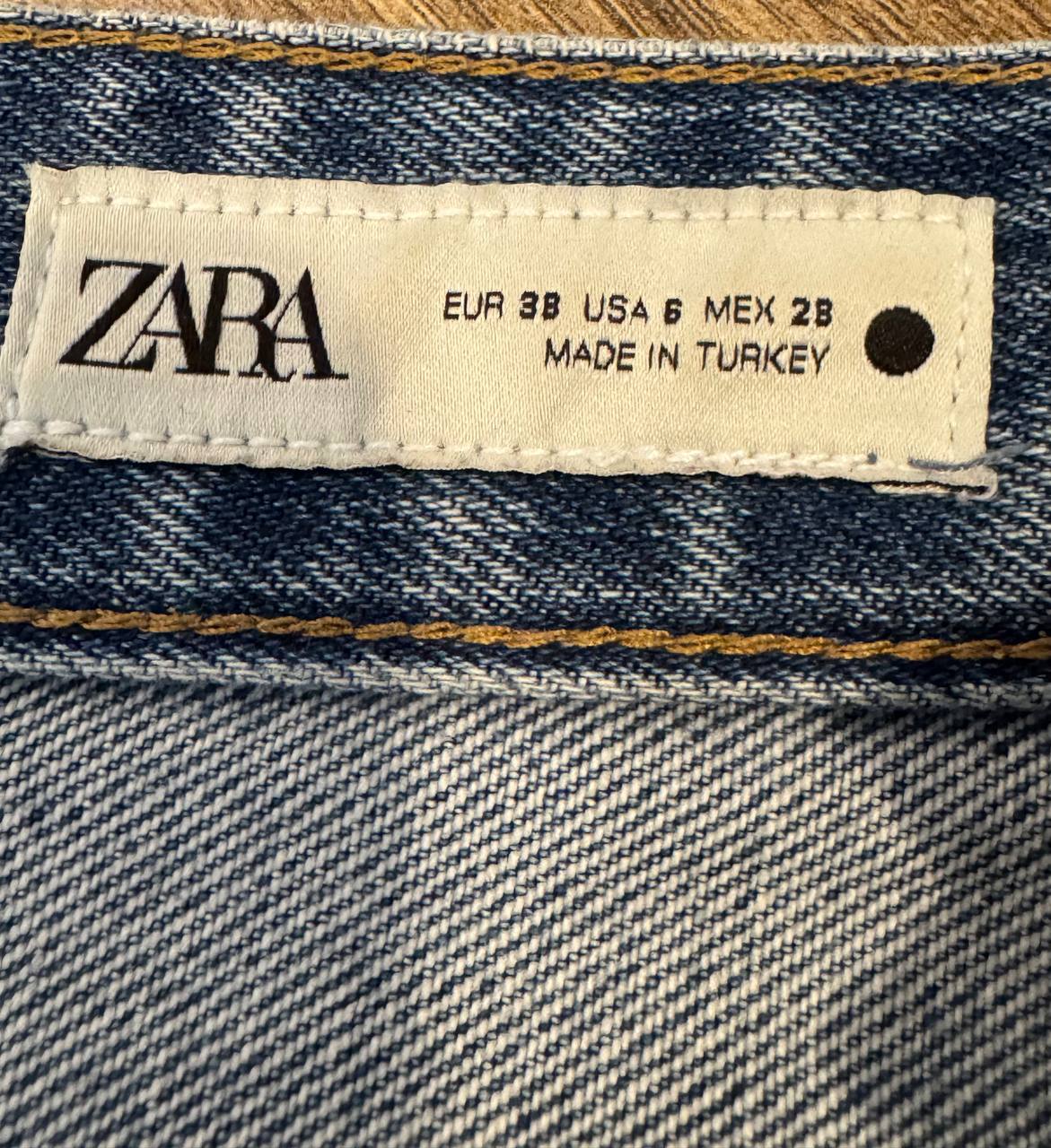 Zara jeans photo 2