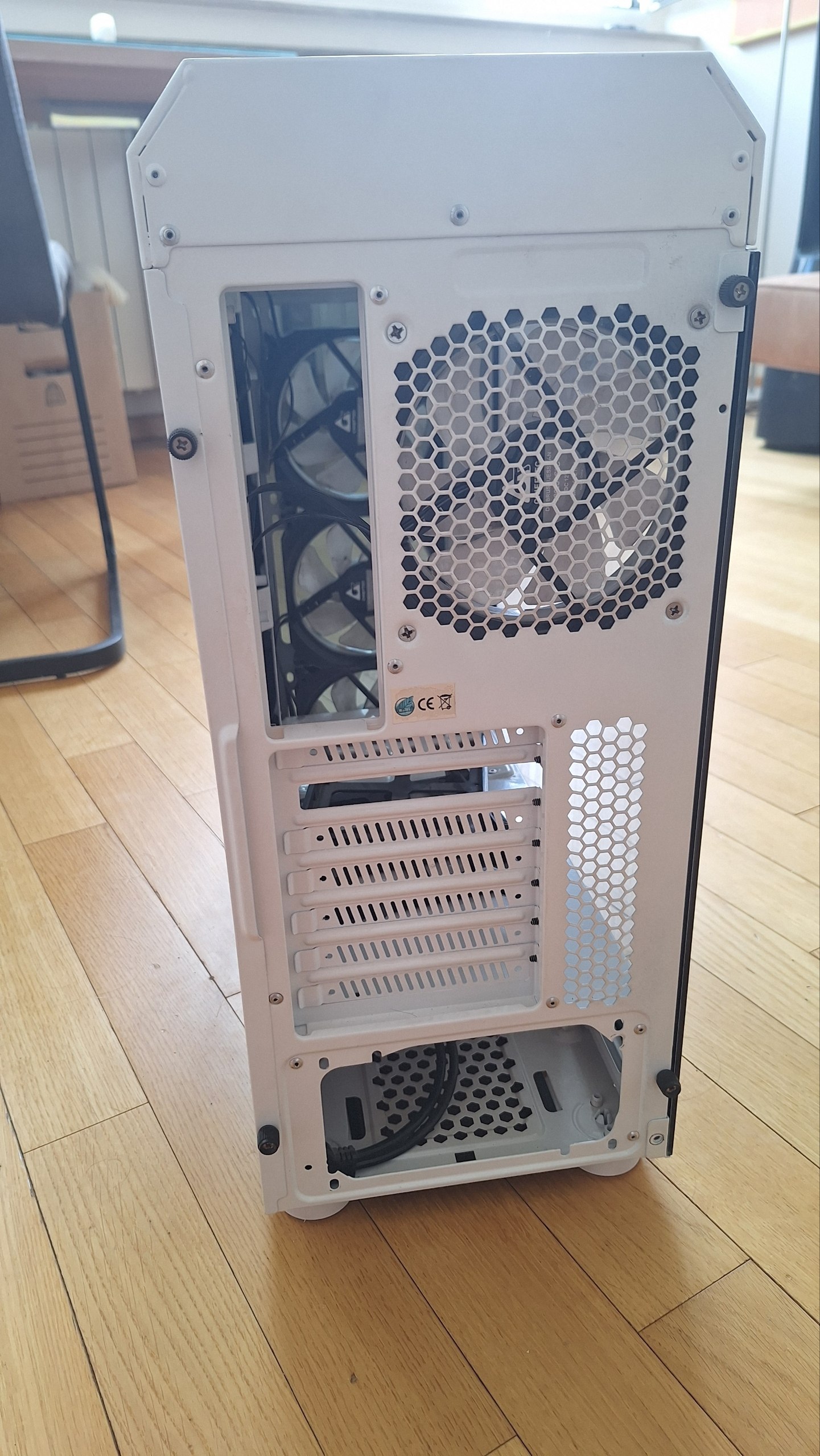 Chieftec computer case photo 3