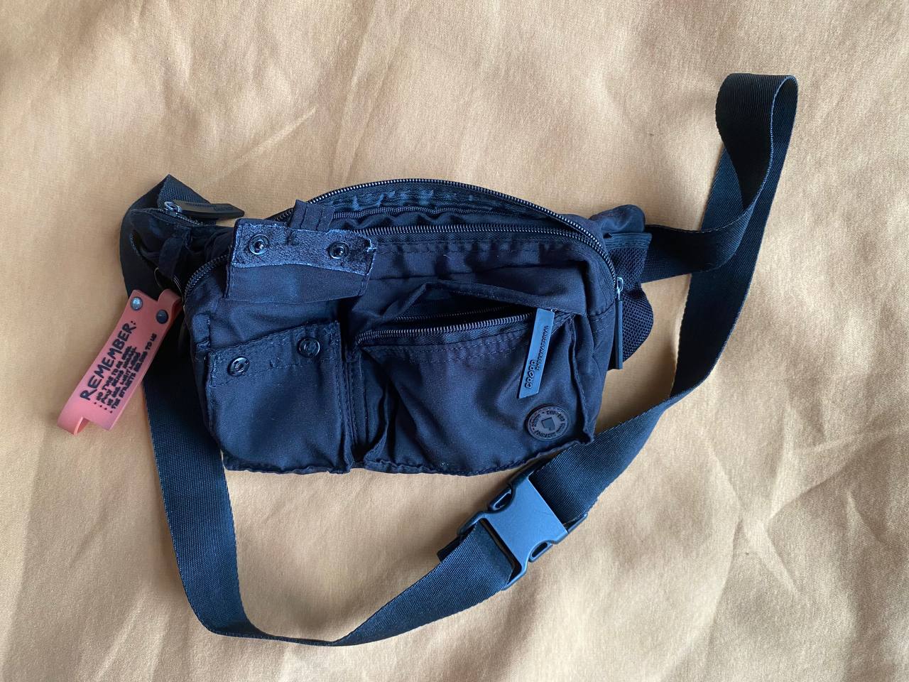 Crossbody cropp photo 2
