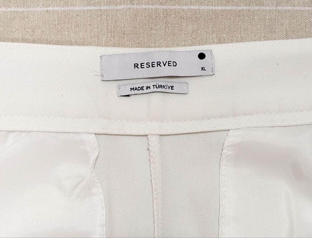 Жилет Reserved