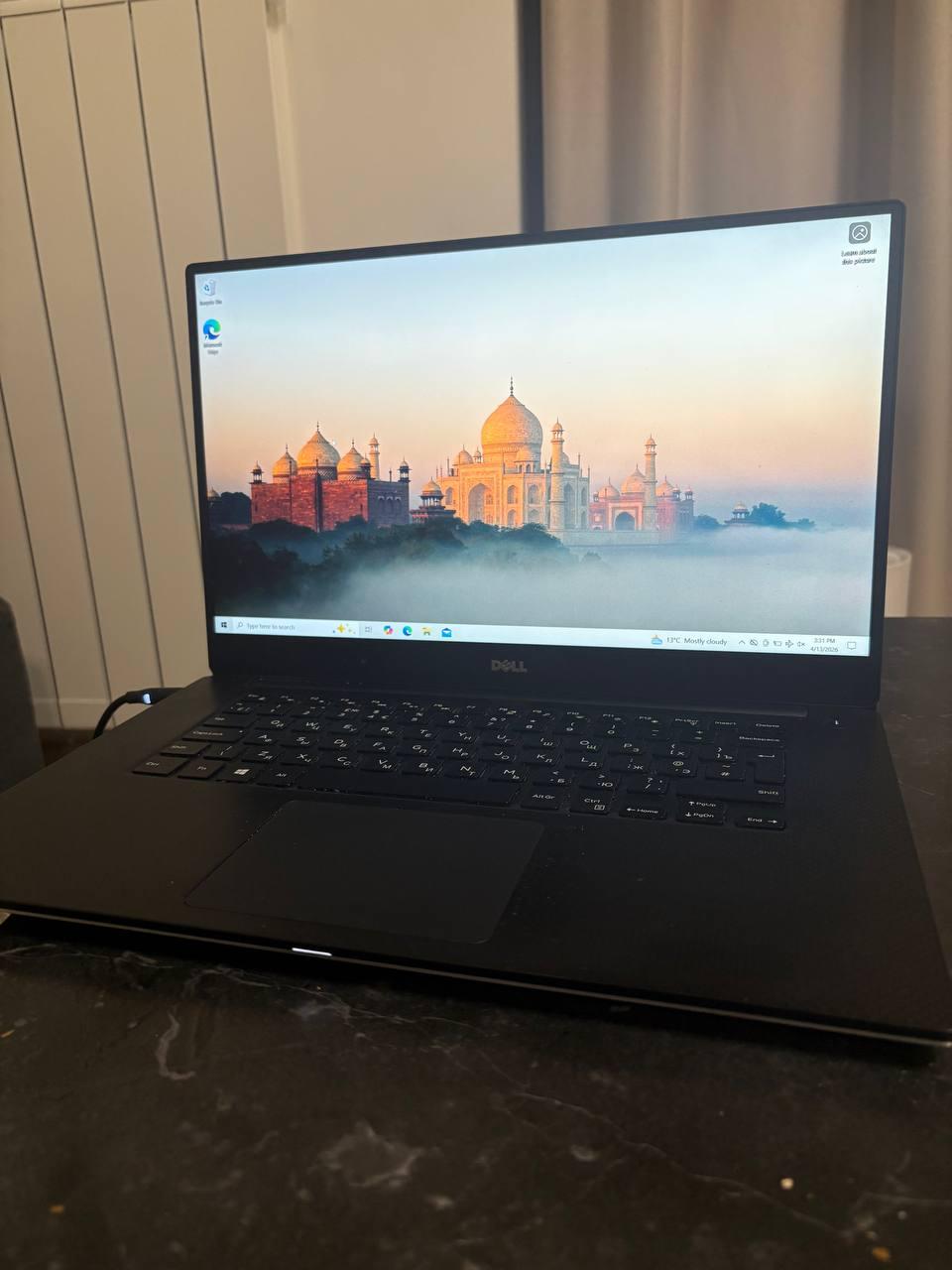 laptop Dell XPS 15 9560