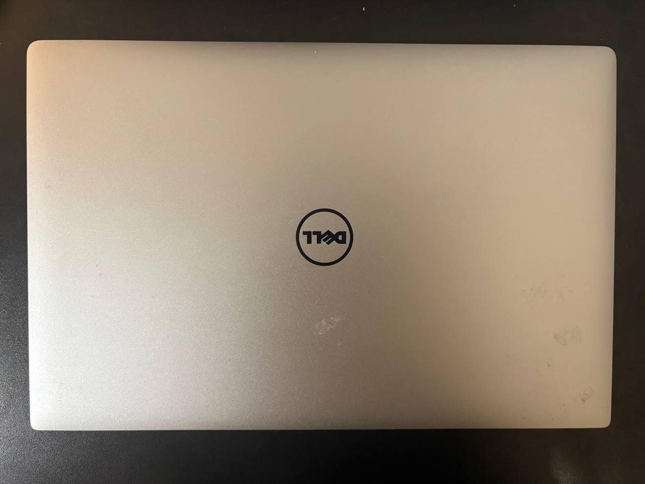 laptop Dell XPS 15 9560 photo 2