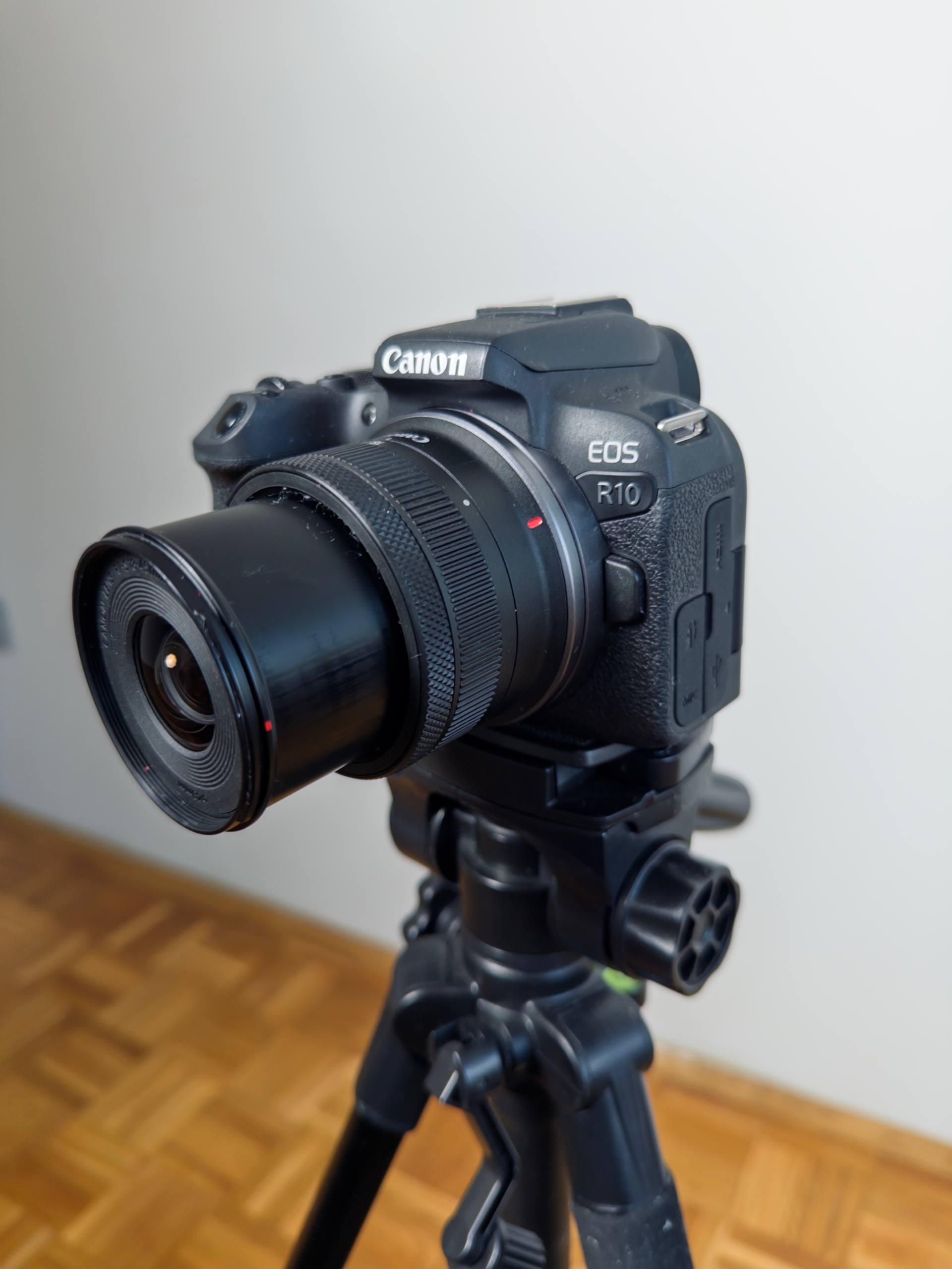 камера Canon R10 с объективом 18-45mm photo 3