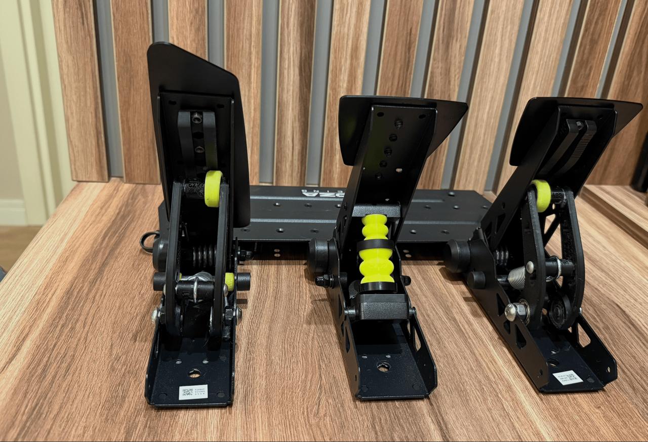 MOZA SR-P pedals set photo 5