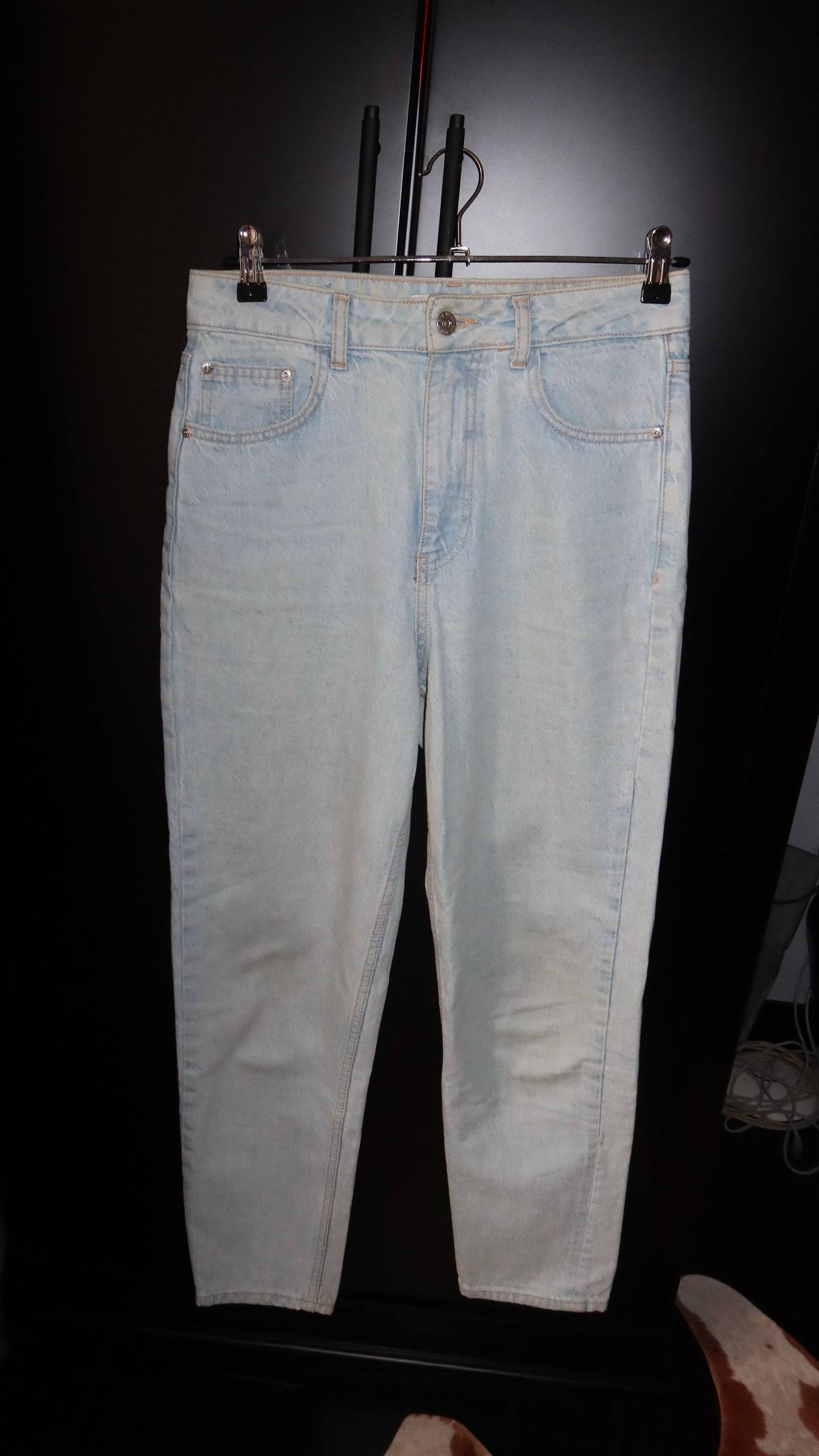 Джинсы Zara