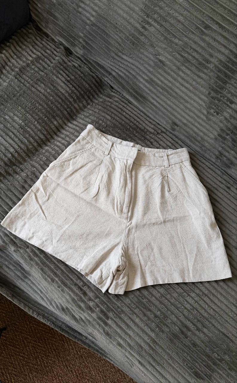 Льняные шорты Zara