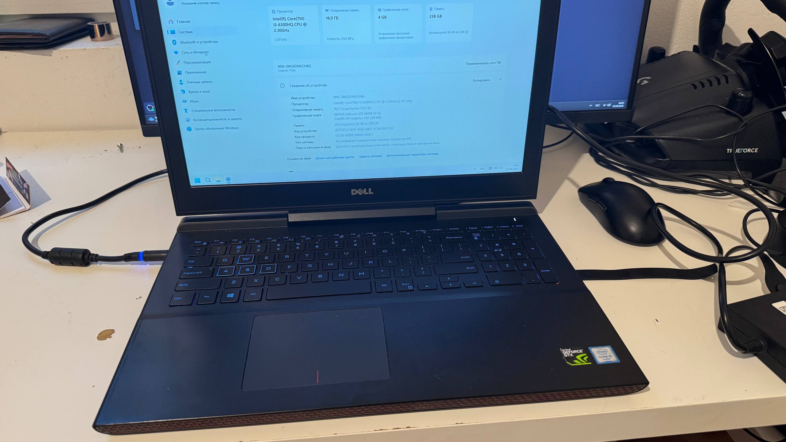 Laptop DELL P65F photo 2