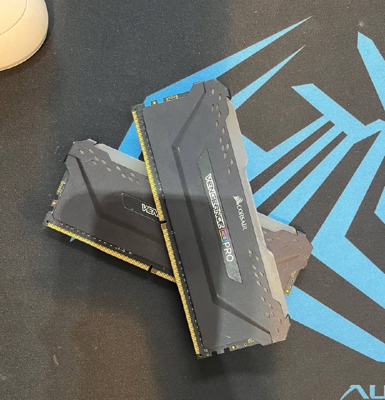 AMD Ryzen 9 7900 photo 2