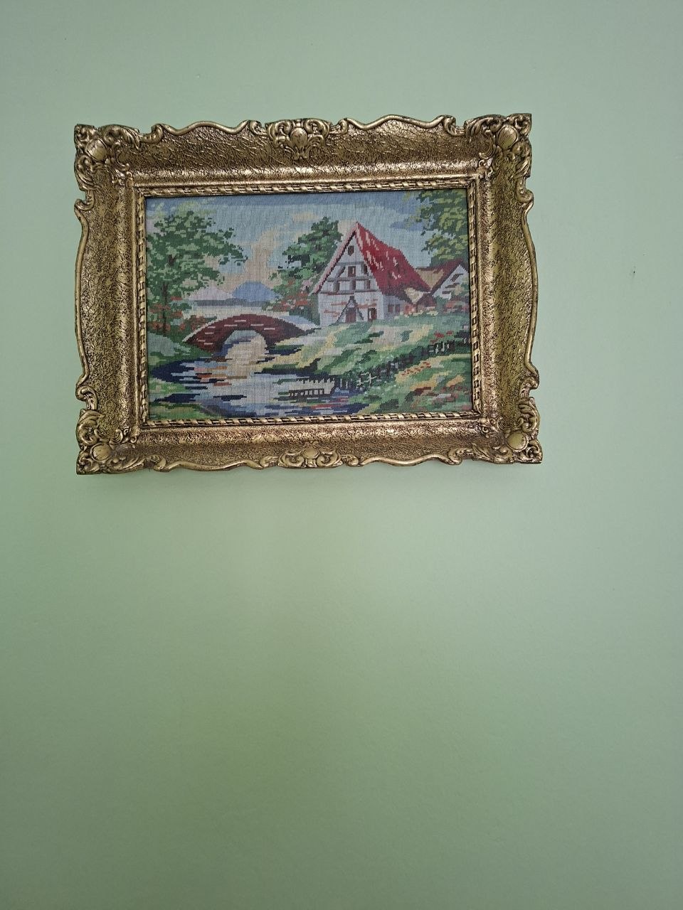 Кућа на реци