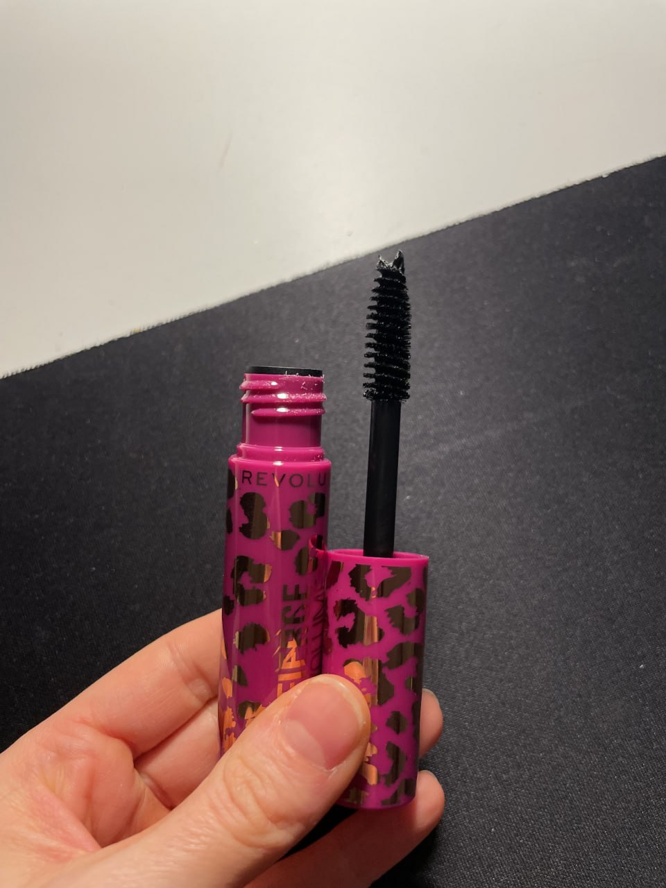 Revolution Eye Pencil Purple photo 3