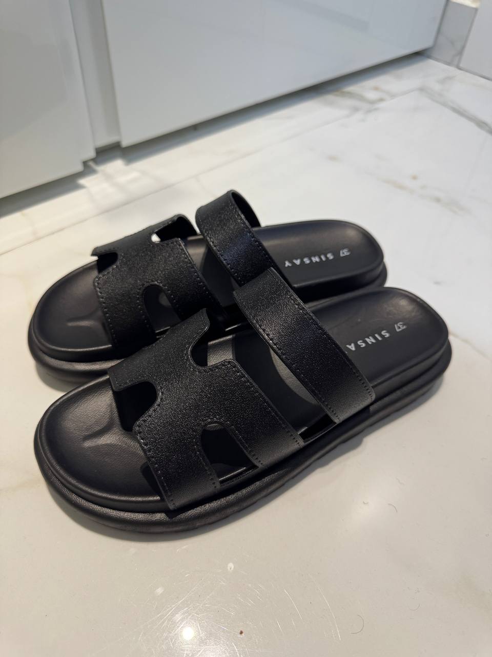 Women's slippers/sandals