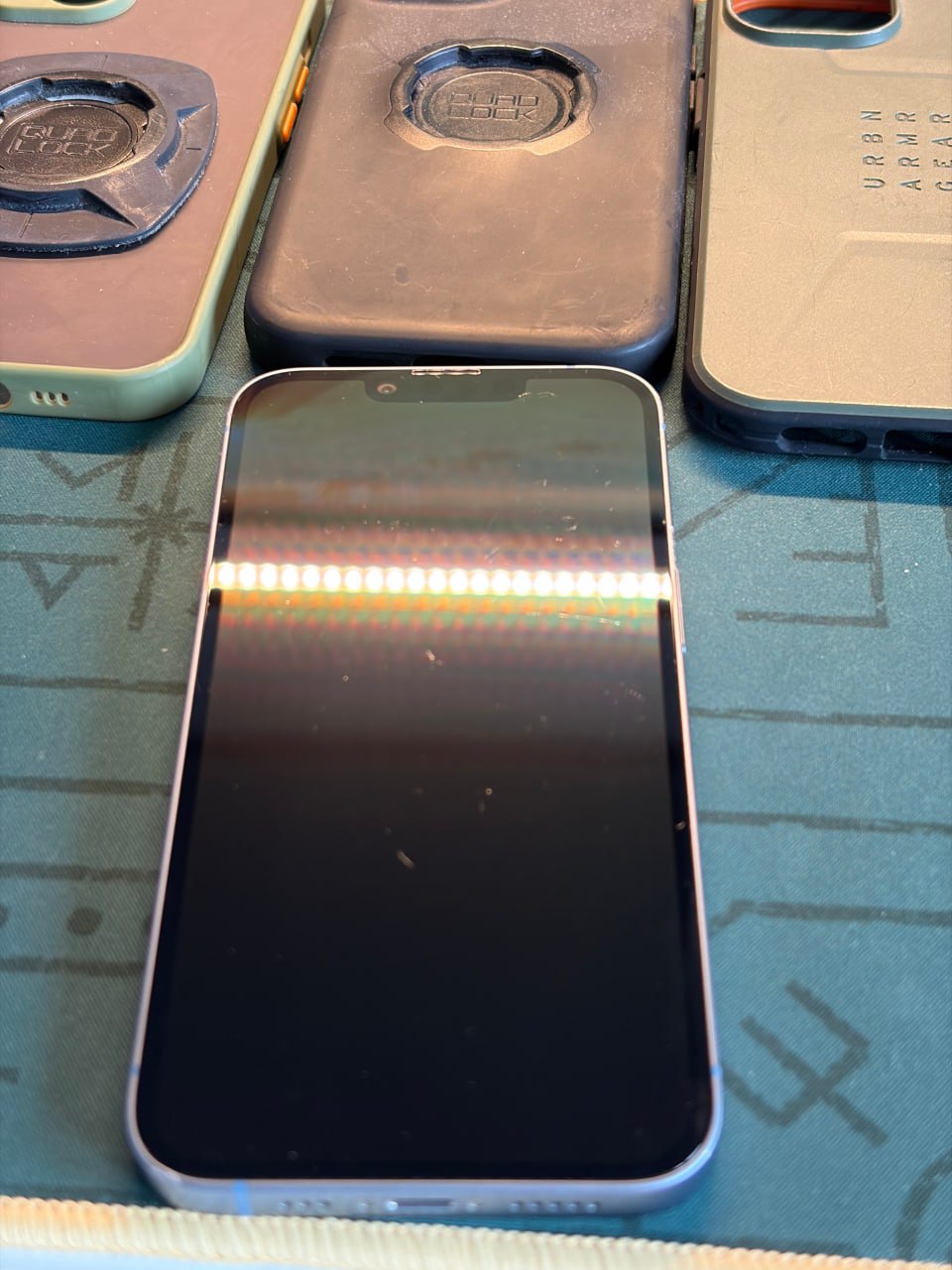 iPhone 14 photo 2