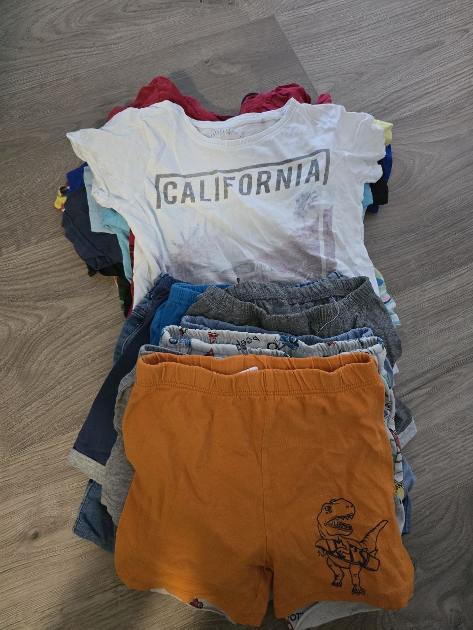items for 3/4 years photo 3