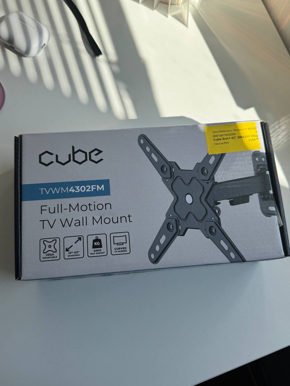 Monitor mount