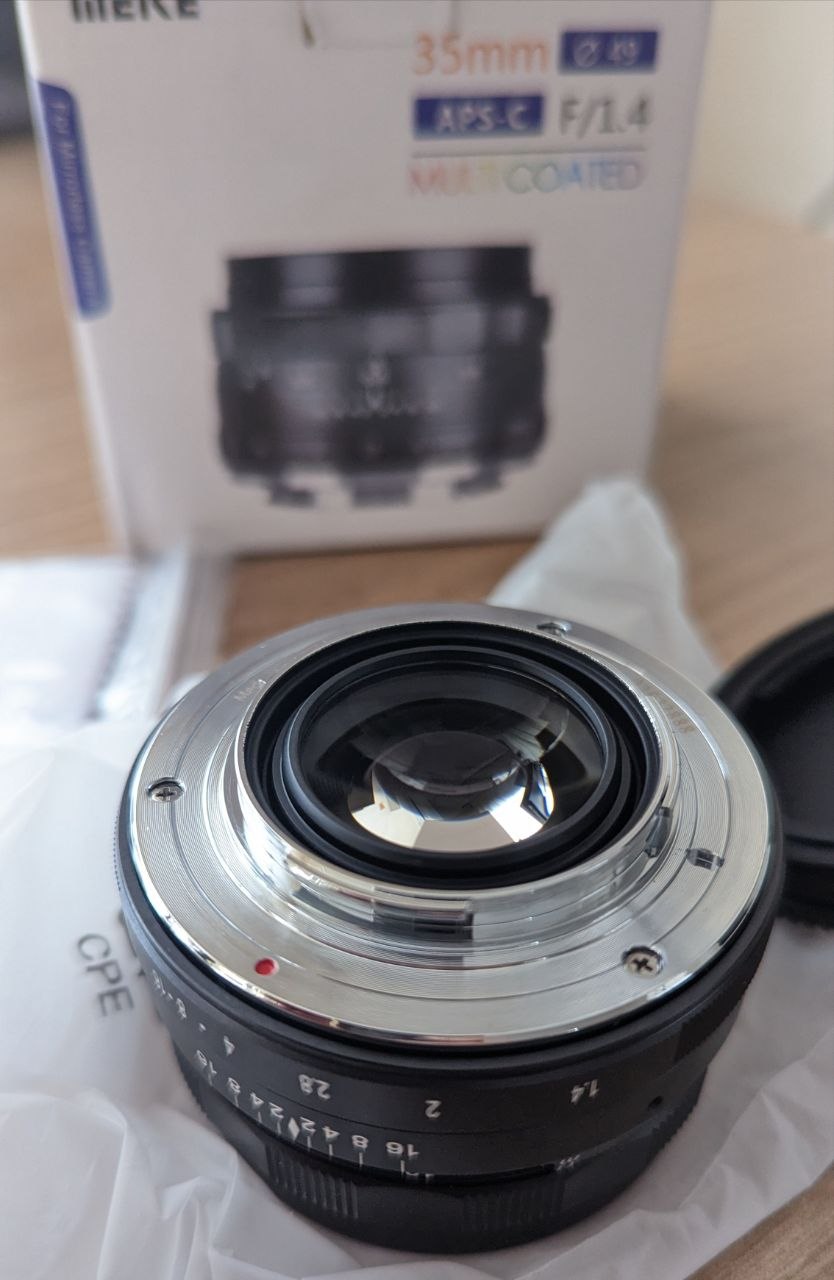 Meike f1.4 35mm lens photo 3