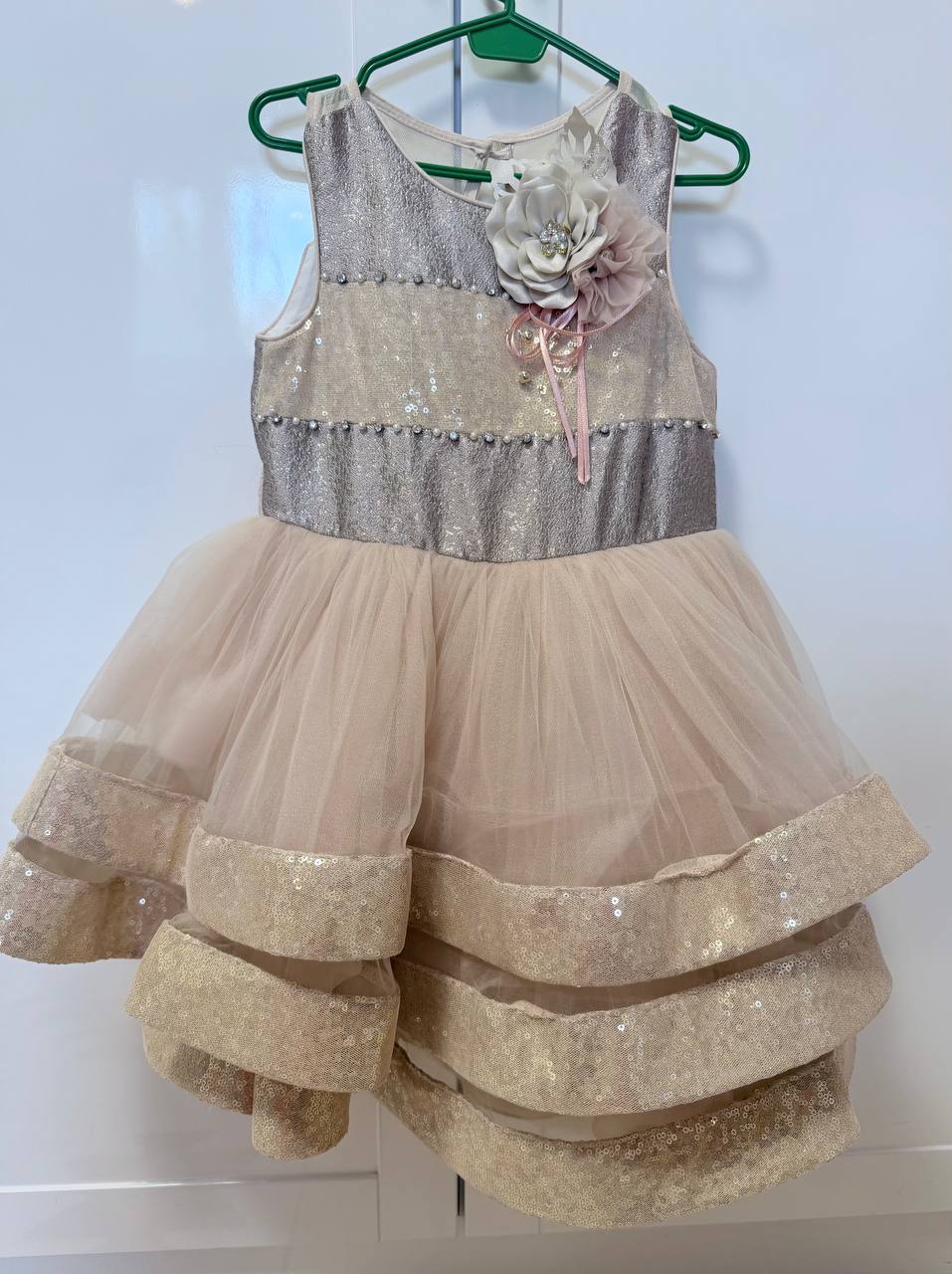 Luxurious party dress for a girl