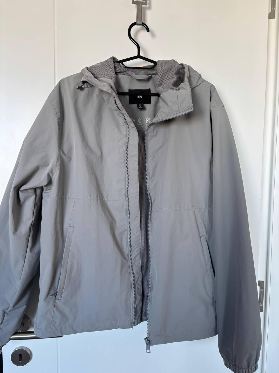 Vetrovka H&M