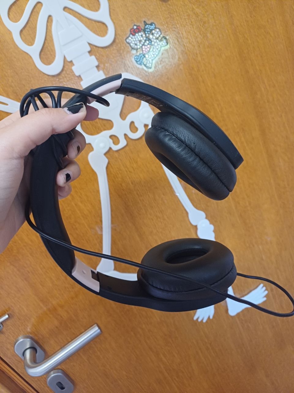 Bluetooth headphones