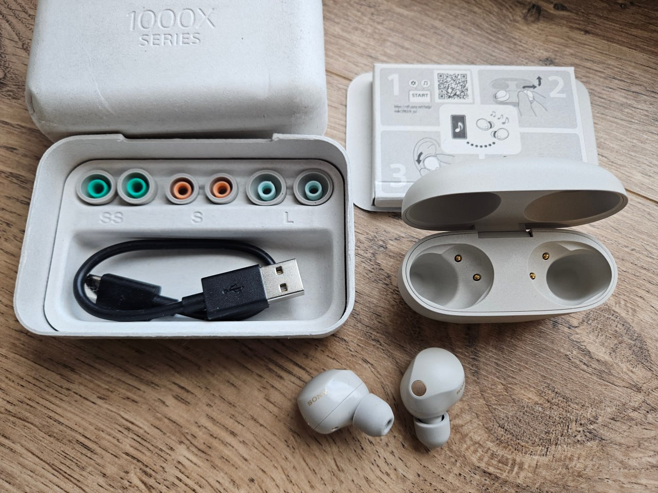 Sony WF-1000XM5 Headphones