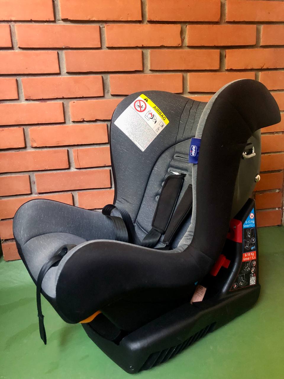 chicco cosmos car seat