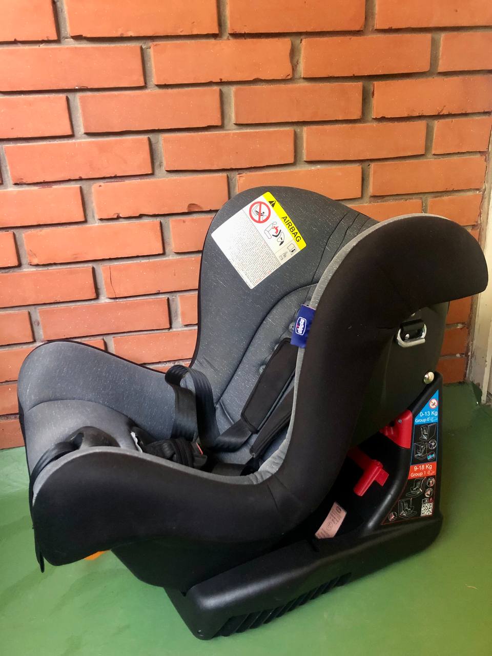 chicco cosmos car seat photo 2