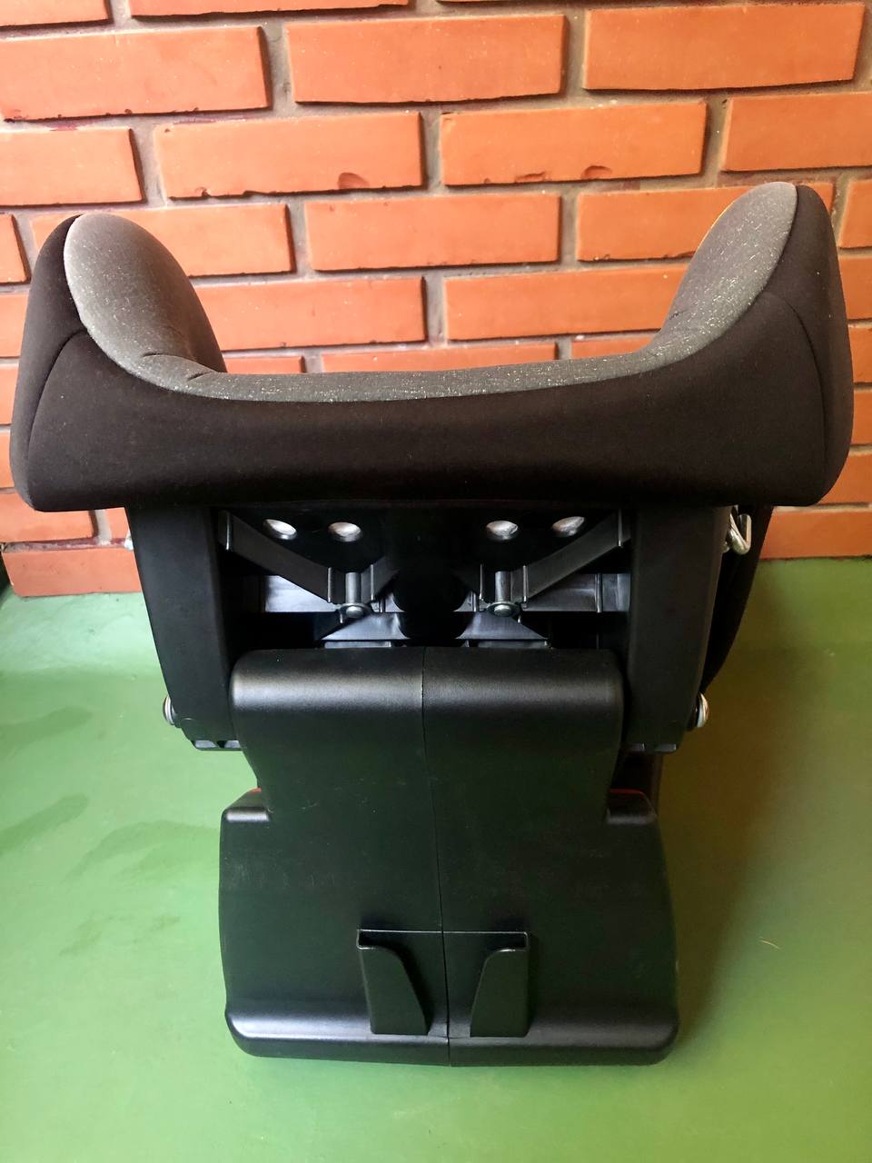 chicco cosmos car seat photo 5