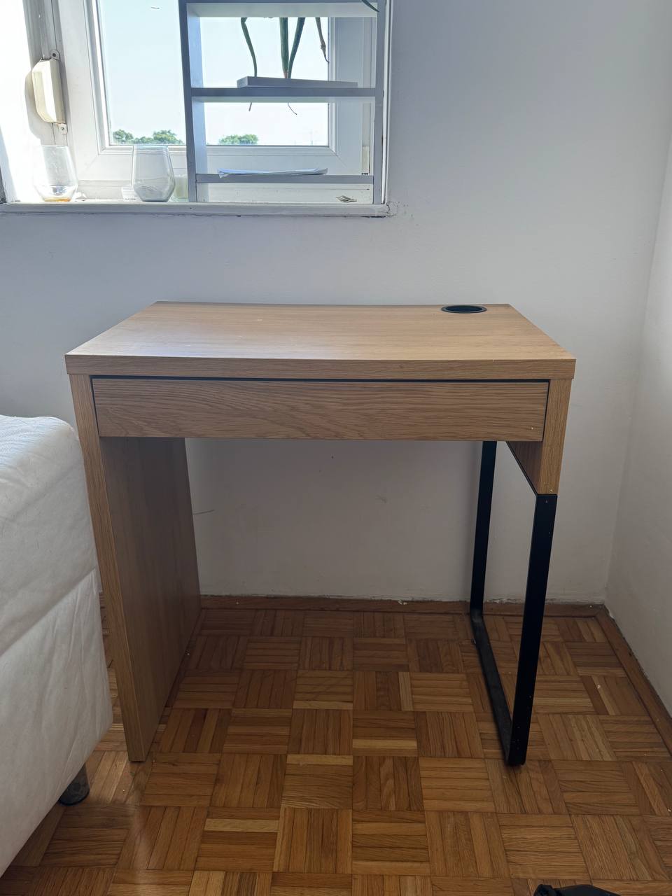 IKEStoл photo 2