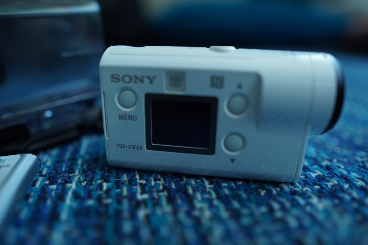 Akcijska kamera Sony FDR-X3000 photo 2