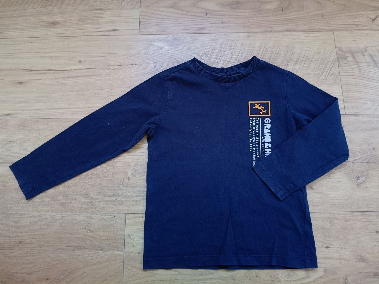 Jumper photo 4