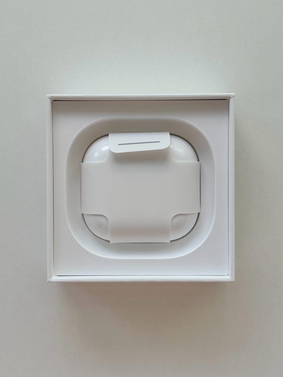 Apple AirPods 4 ANC photo 2