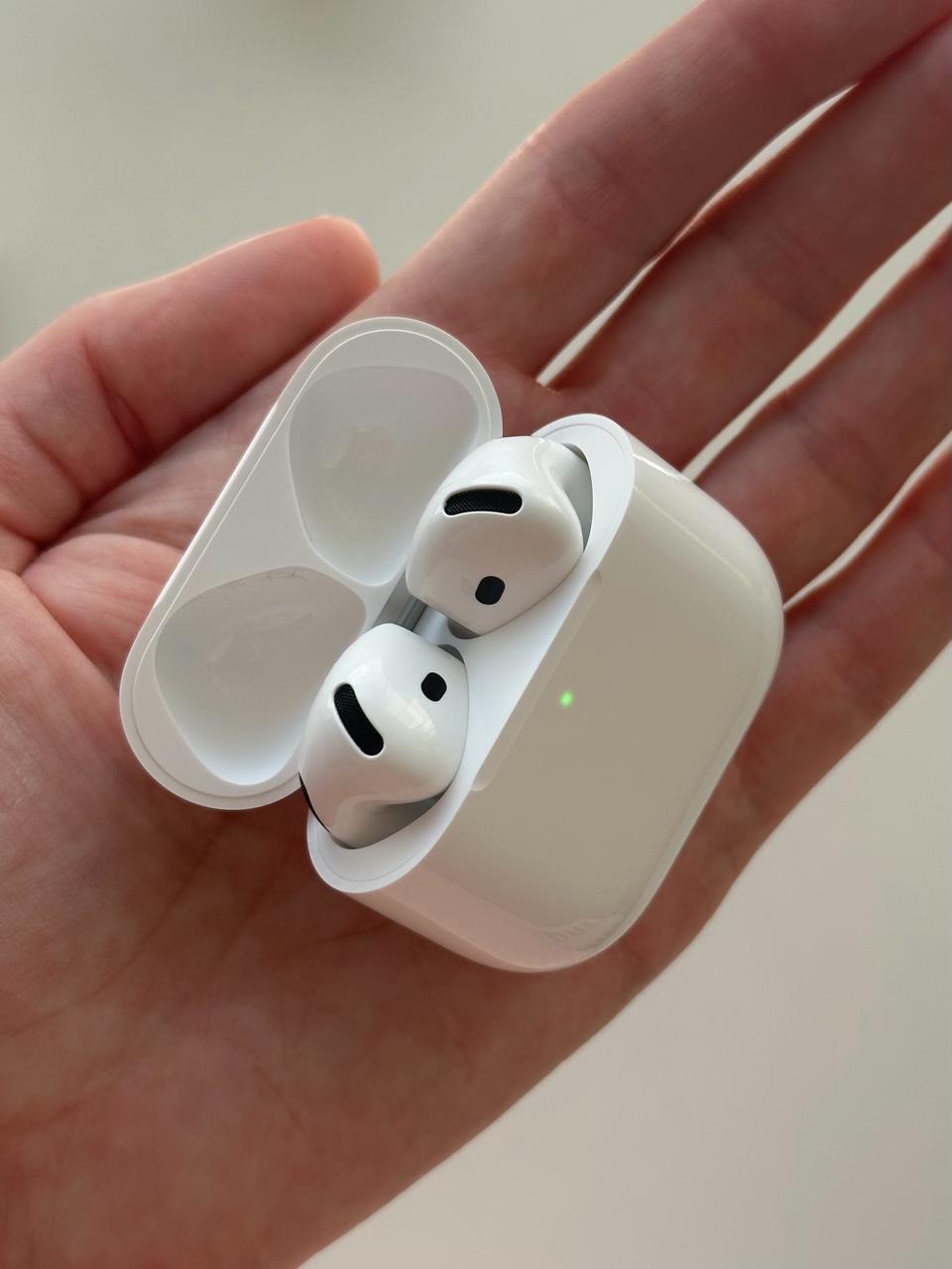 Apple AirPods 4 ANC photo 4
