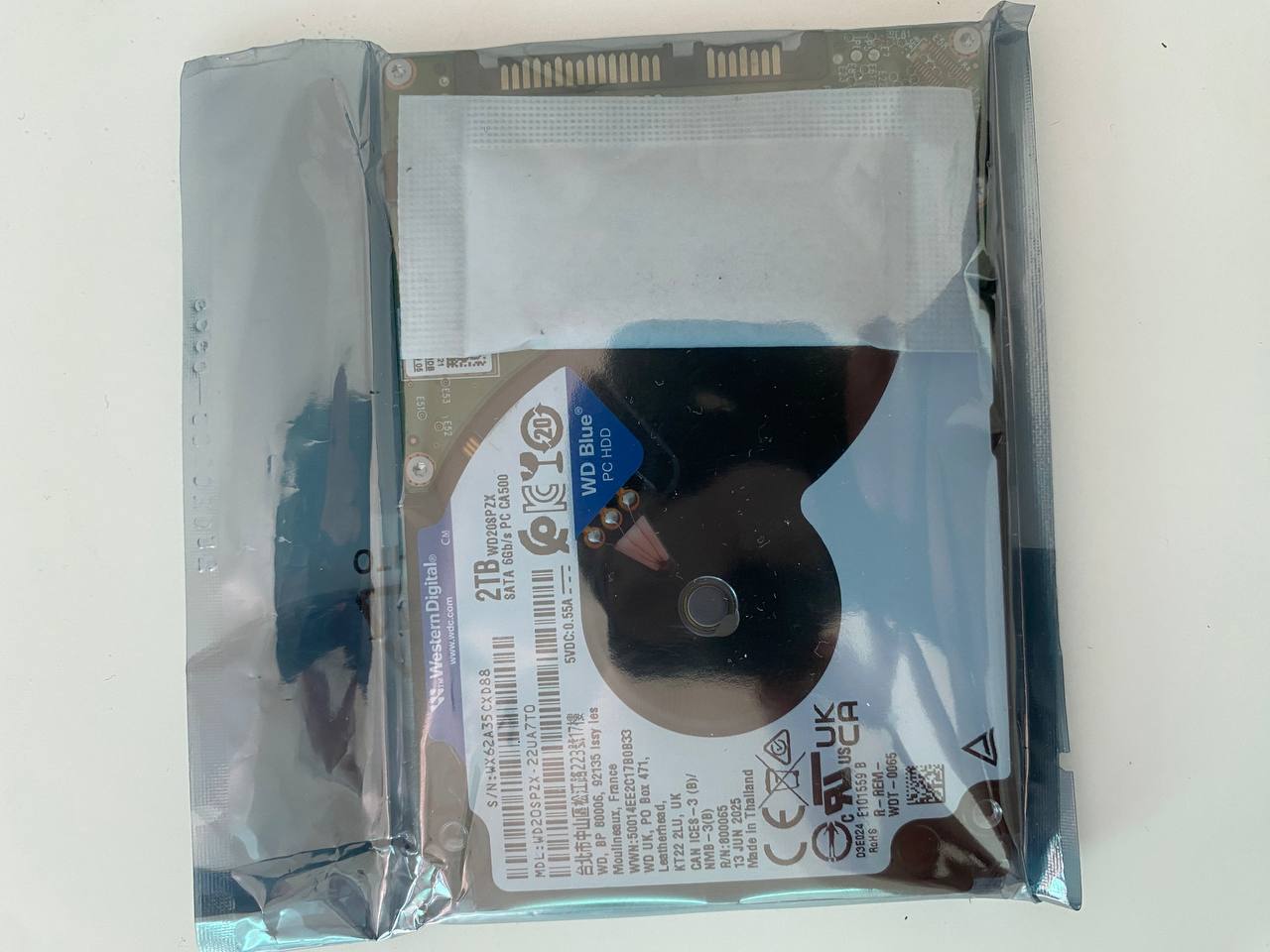 WD 2,5 инча 2TB хард диск