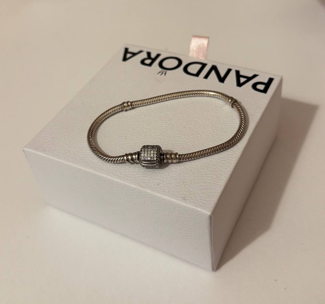 Pandora bracelet photo 2