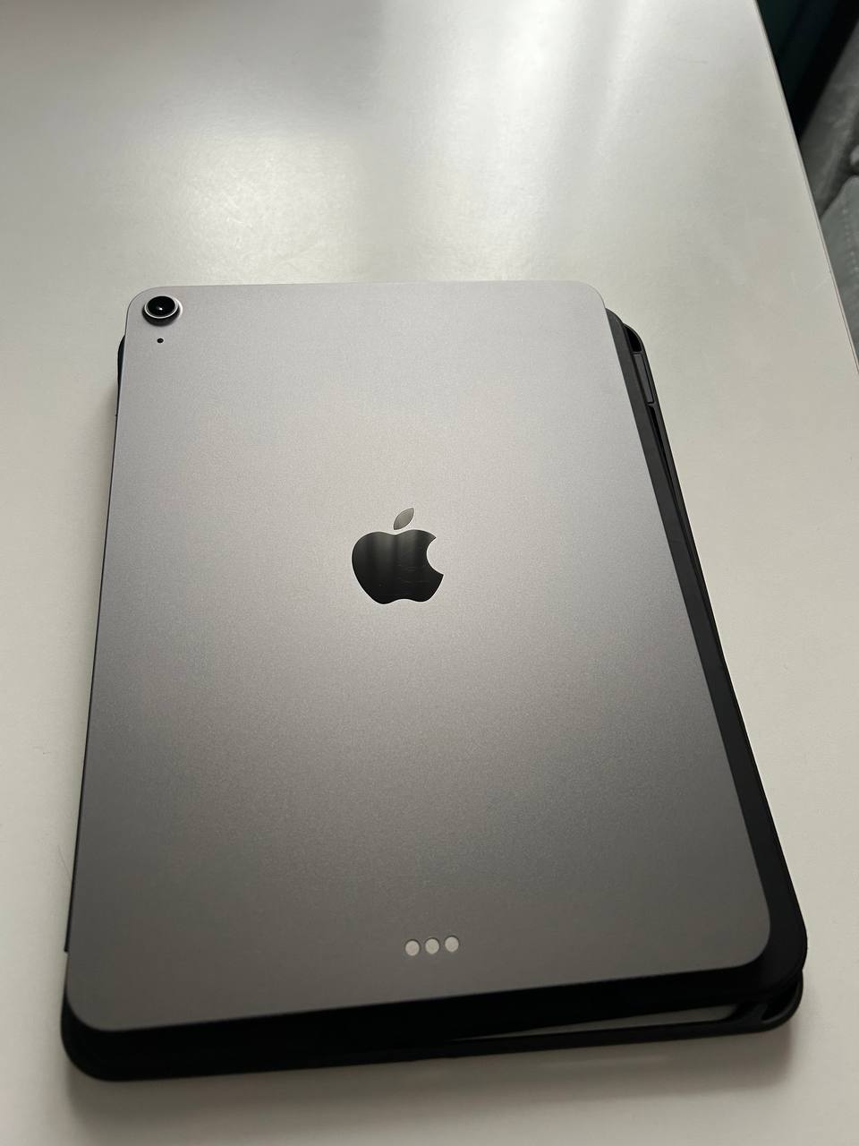 iPad Air 11” M3 photo 2